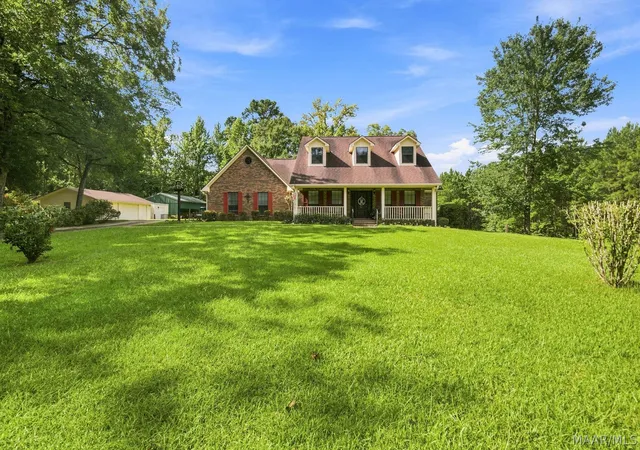 Photo 1 of Single family home for sale at 5449 Pineapple Hwy, Greenville, AL 36037 | MLS# 589455 | Listing updated on 2026-09-04