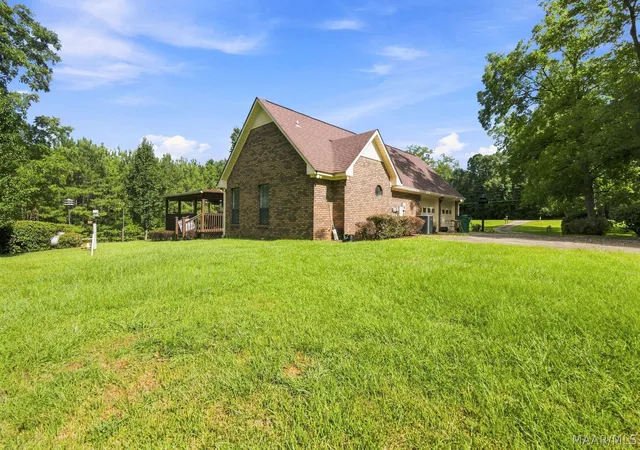 Photo 3 of Single family home for sale at 5449 Pineapple Hwy, Greenville, AL 36037 | MLS# 589455 | Listing updated on 2026-09-04