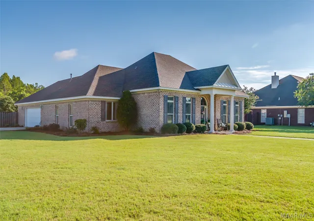 Photo 3 of Single family home for sale at 9001 Pennington Pl, Montgomery, AL 36117 | MLS# 589479 | Listing updated on 2026-09-08