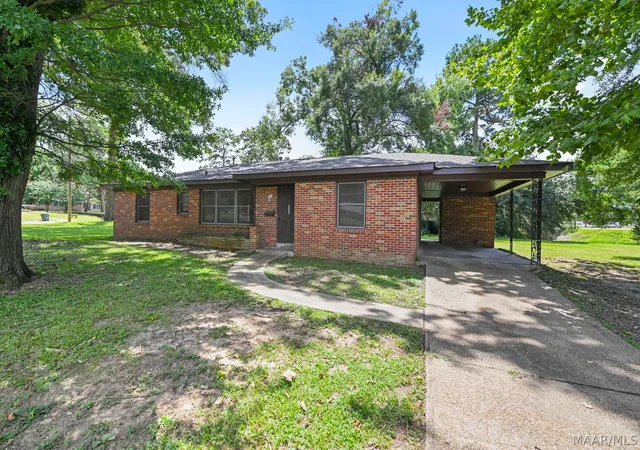 Photo 1 of Single family home for sale at 3338 Biltmore Ave, Montgomery, AL 36109 | MLS# 589317 | Listing updated on 2026-09-10