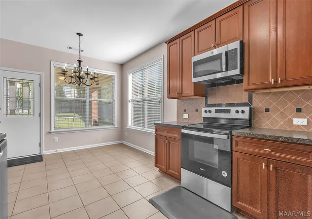 Photo 3 of Single family home for sale at 224 Stoneybrooke Way, Montgomery, AL 36117 | MLS# 589487 | Listing updated on 2026-09-10