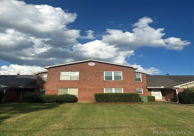 Photo 1 of Townhouse for sale at 177 Landmark Dr, Montgomery, AL 36117 | MLS# 589436 | Listing updated on 2026-09-02