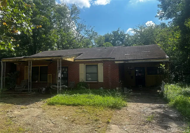 Photo 1 of Single family home for sale at 4119 Clovis Dr, Montgomery, AL 36105 | MLS# 589605 | Listing updated on 2026-09-02