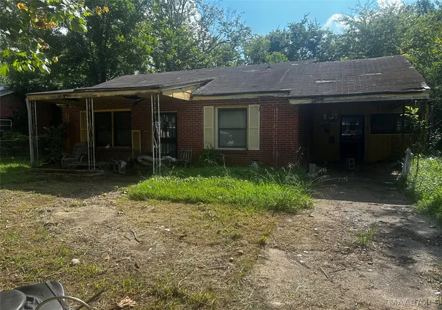 Photo 3 of Single family home for sale at 4119 Clovis Dr, Montgomery, AL 36105 | MLS# 589605 | Listing updated on 2026-09-02