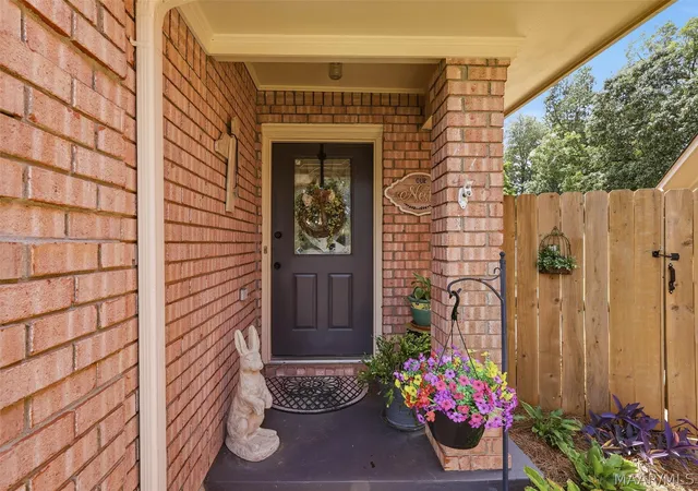 Photo 2 of Single family home for sale at 472 Caldwell Pl, Montgomery, AL 36109 | MLS# 589567 | Listing updated on 2026-09-25
