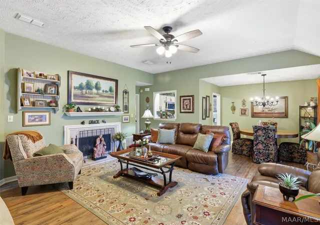 Photo 3 of Single family home for sale at 472 Caldwell Pl, Montgomery, AL 36109 | MLS# 589567 | Listing updated on 2026-09-25