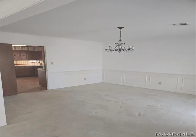 Photo 3 of Single family home for sale at 331 Seminole Dr, Montgomery, AL 36117 | MLS# 589296 | Listing updated on 2026-09-07