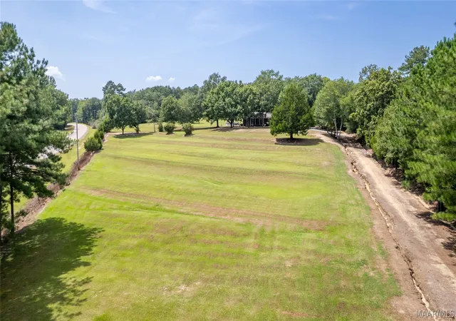 Photo 2 of Single family home for sale at 168 County Rd, Lawley, AL 36793 | MLS# 589627 | Listing updated on 2026-10-01