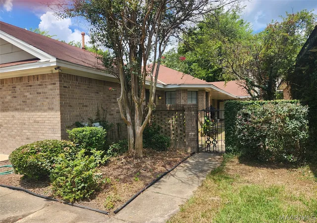 Photo 2 of Single family home for sale at 4157 Denton Dr, Montgomery, AL 36106 | MLS# 589716 | Listing updated on 2026-08-30