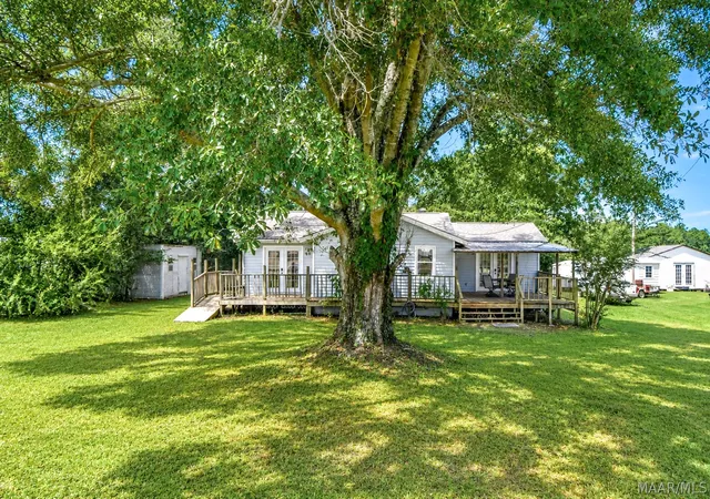 Photo 2 of Single family home for sale at 867 Nobles Rd, Wetumpka, AL 36092 | MLS# 589656 | Listing updated on 2026-09-05
