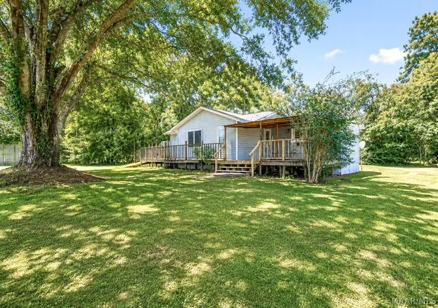 Photo 3 of Single family home for sale at 867 Nobles Rd, Wetumpka, AL 36092 | MLS# 589656 | Listing updated on 2026-09-05