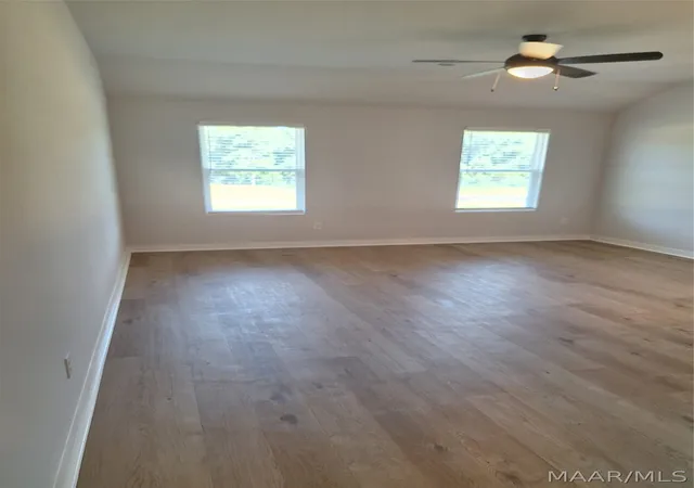 Photo 3 of Single family home for sale at 42 Spanish Ct, Eclectic, AL 36024 | MLS# 589729 | Listing updated on 2026-10-01