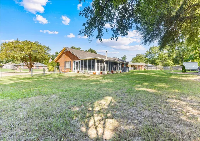 Photo 4 of Single family home for sale at 80 Meadow Oaks Ct, Millbrook, AL 36054 | MLS# 589710 | Listing updated on 2026-09-10