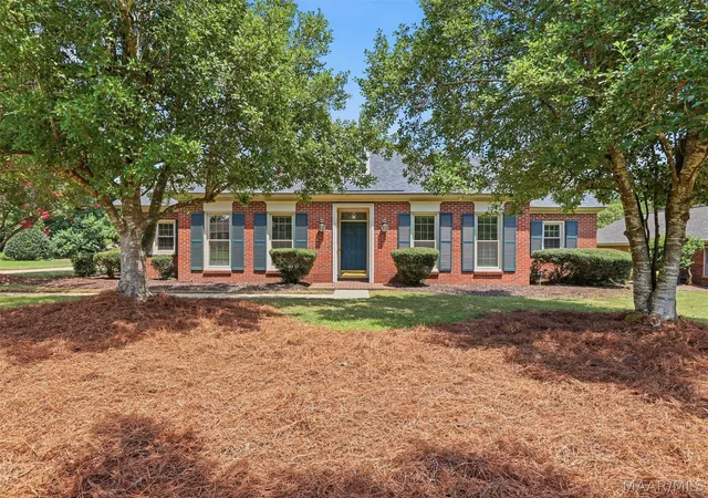 Photo 1 of Single family home for sale at 8207 Harrogate Hl, Montgomery, AL 36117 | MLS# 589771 | Listing updated on 2026-09-02