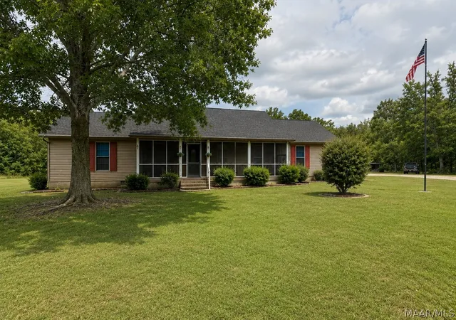 Photo 1 of Single family home for sale at 474 Dailey Rd, Camden, AL 36726 | MLS# 589817 | Listing updated on 2026-09-10