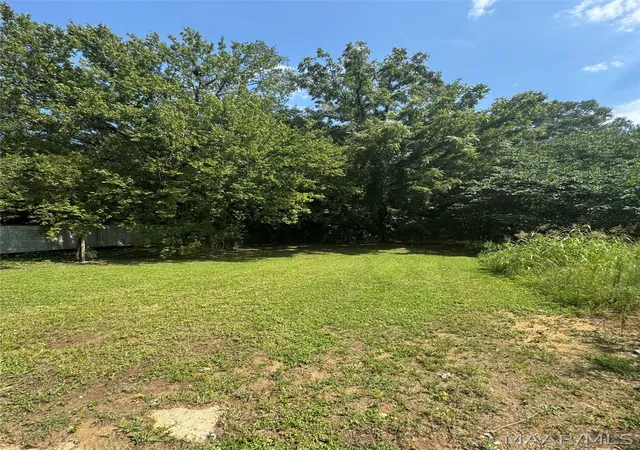 Land for sale at 1309 Mobile Rd, Montgomery, AL 36108 | MLS# 589823