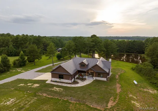 Photo 2 of Single family home for sale at 1393 County Road 7768, Troy, AL 36081 | MLS# 589883 | Listing updated on 2026-09-05