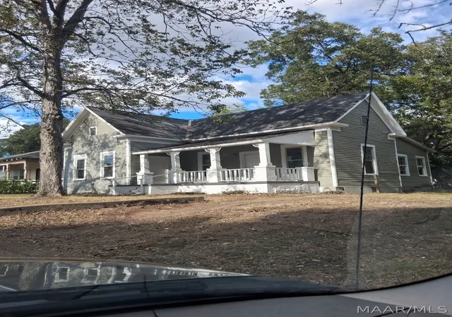 Photo 3 of Multi family home for sale at 323 Boyce St #2, Montgomery, AL 36107 | MLS# 589959 | Listing updated on 2026-10-04