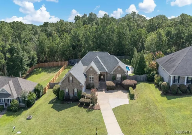 Photo 2 of Single family home for sale at 180 Forest Hill Rd, Wetumpka, AL 36093 | MLS# 589819 | Listing updated on 2026-09-17