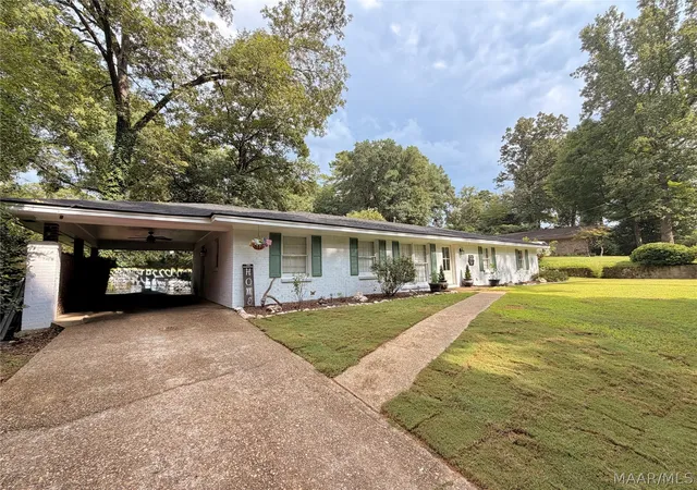 Photo 2 of Single family home for sale at 118 Cedar Dr, Prattville, AL 36066 | MLS# 590003 | Listing updated on 2026-09-17