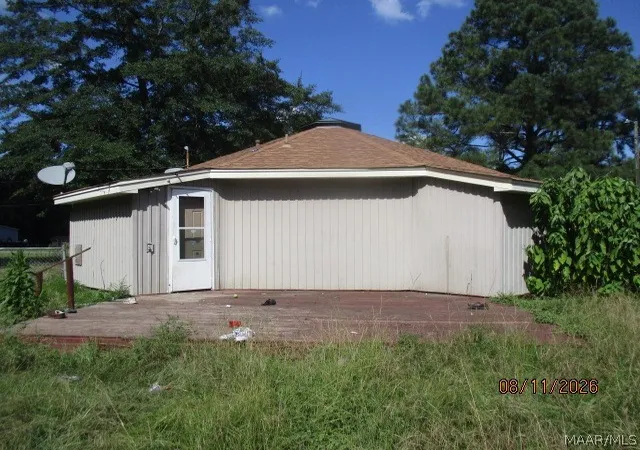 Photo 3 of Sale Pending at 1817 Alpine Dr, Deatsville, AL 36022 | MLS# 590055 | Listing updated on 2026-09-18