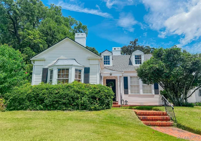 Photo 1 of Single family home for sale at 404 South St, Greenville, AL 36037 | MLS# 590019 | Listing updated on 2026-09-04