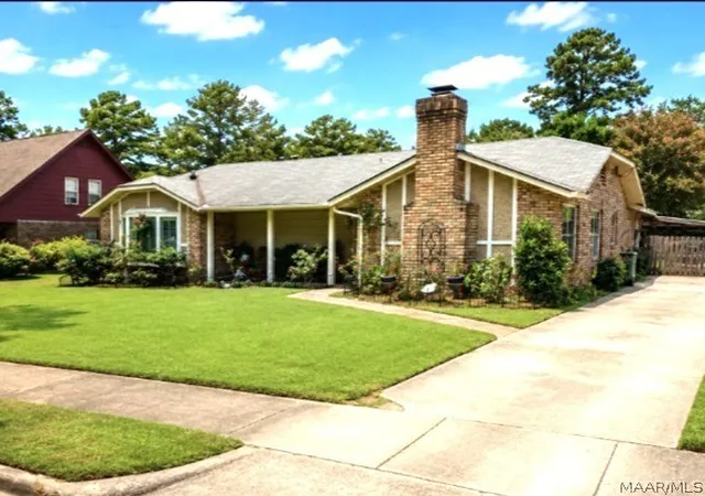 Photo 1 of Single family home for sale at 3921 Strathmore Dr, Montgomery, AL 36116 | MLS# 589878 | Listing updated on 2026-09-14