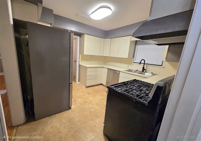 Photo 3 of Single family home for sale at 3839 Marquette Dr, Montgomery, AL 36109 | MLS# 589899 | Listing updated on 2026-09-05