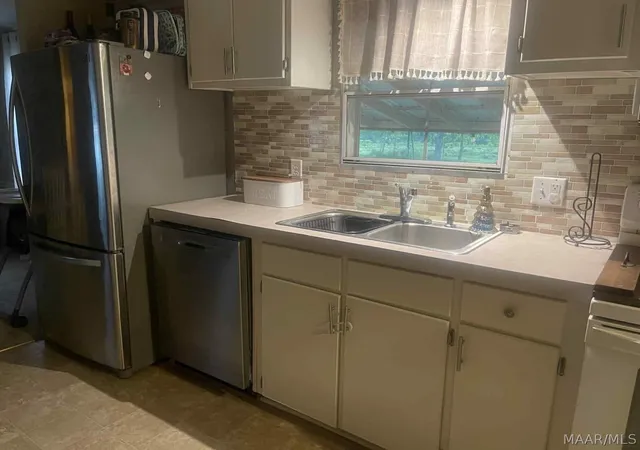 Photo 3 of Manufactured home for sale at 1028 Huggins St, Mc Kenzie, AL 36456 | MLS# 589240 | Listing updated on 2026-09-04