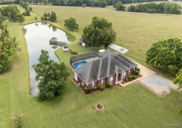Photo 2 of Single family home for sale at 5800 Trotman Rd, Montgomery, AL 36116 | MLS# 590080 | Listing updated on 2026-09-06