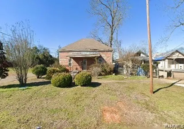 Photo 1 of Single family home for sale at 1511 Leroy St, Selma, AL 36703 | MLS# 590131 | Listing updated on 2026-09-04