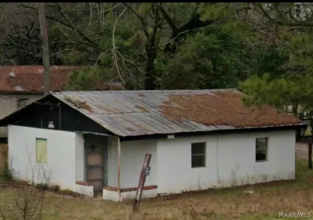 Photo 1 of Single family home for sale at 2404 Main St, Selma, AL 36703 | MLS# 590124 | Listing updated on 2026-09-04