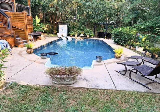 Photo 3 of Sale Pending at 1615 Timber Trl, Deatsville, AL 36022 | MLS# 590118 | Listing updated on 2026-10-02