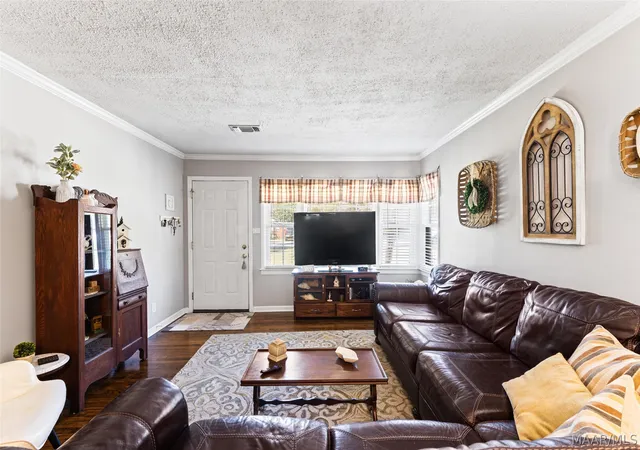 Photo 3 of Single family home for sale at 3750 Robbins Rd, Montgomery, AL 36109 | MLS# 590168 | Listing updated on 2026-09-17