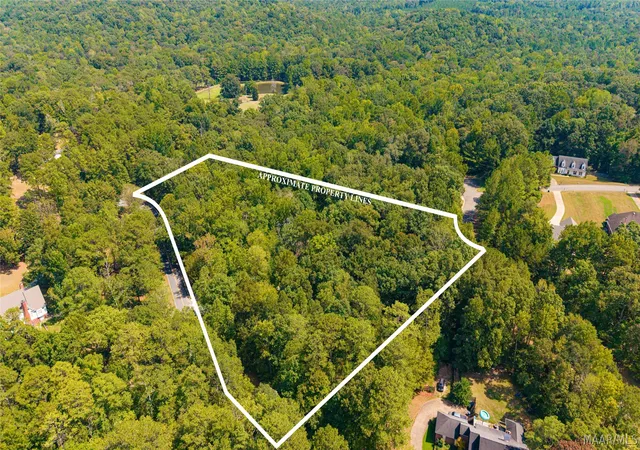 Photo 3 of Single family home for sale at 37 Trotters Ml Rd, Wetumpka, AL 36093 | MLS# 590077 | Listing updated on 2026-09-18