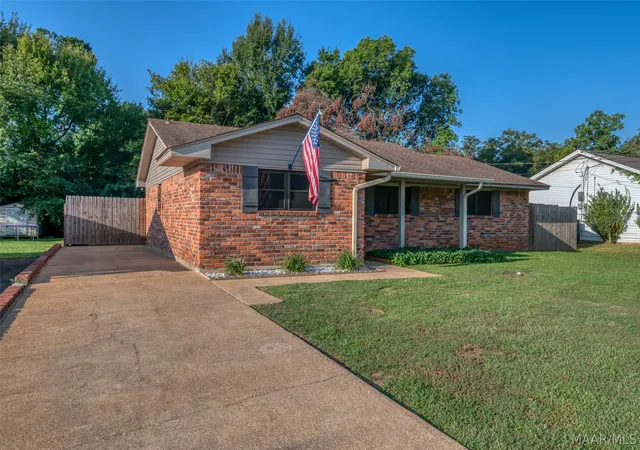 Photo 1 of Single family home for sale at 6276 Nature Dr, Montgomery, AL 36117 | MLS# 590217 | Listing updated on 2026-09-10