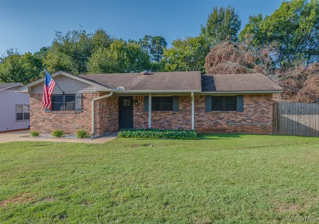 Photo 3 of Single family home for sale at 6276 Nature Dr, Montgomery, AL 36117 | MLS# 590217 | Listing updated on 2026-09-10