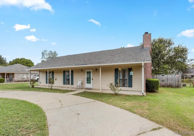 Photo 1 of Single family home for sale at 150 Daffodil Dr, Millbrook, AL 36054 | MLS# 590171 | Listing updated on 2026-10-05