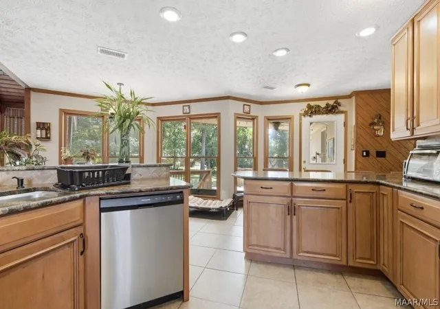 Photo 3 of Single family home for sale at 3324 Stratton Ct, Montgomery, AL 36109 | MLS# 590223 | Listing updated on 2026-09-10