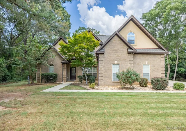 Photo 2 of Single family home for sale at 336 Kimrick Dr, Deatsville, AL 36022 | MLS# 590158 | Listing updated on 2026-09-21