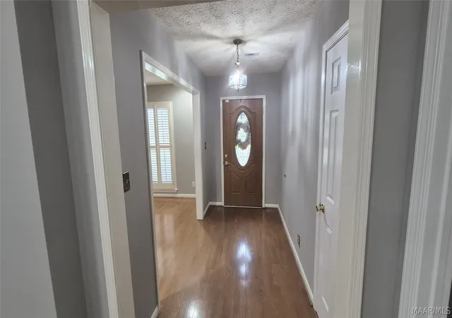 Photo 2 of Single family home for sale at 6929 Cherry Crk Dr, Montgomery, AL 36117 | MLS# 590210 | Listing updated on 2026-09-12