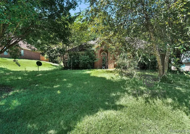 Photo 1 of Single family home for sale at 391 Fallon Ct, Deatsville, AL 36022 | MLS# 590238 | Listing updated on 2026-09-24