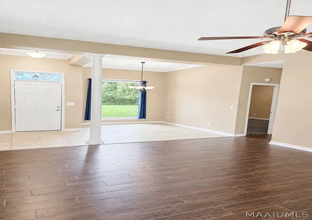 Photo 2 of Single family home for sale at 5591 Deatsville Hwy, Deatsville, AL 36022 | MLS# 590214 | Listing updated on 2026-10-02