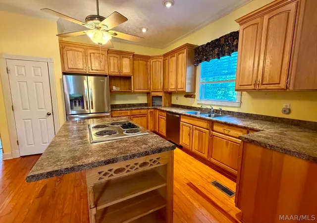 Photo 4 of Single family home for sale at 124 S Jane Ave, Georgiana, AL 36033 | MLS# 590239 | Listing updated on 2026-10-03