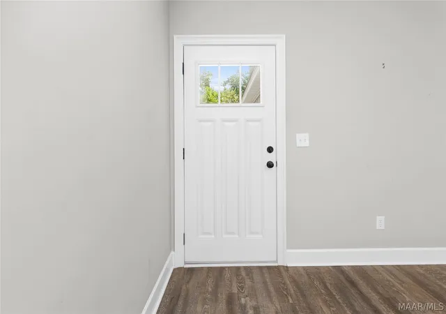 Photo 3 of Single family home for sale at 176 Pecan Grv Rd, Coosada, AL 36020 | MLS# 589473 | Listing updated on 2026-09-15