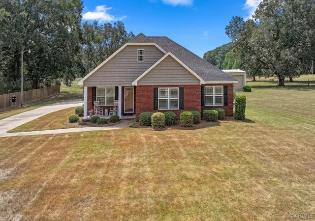 Photo 50 of Single family home for sale at 2811 Highway 14 W, Autaugaville, AL 36003 | MLS# 590250 | Listing updated on 2026-09-10