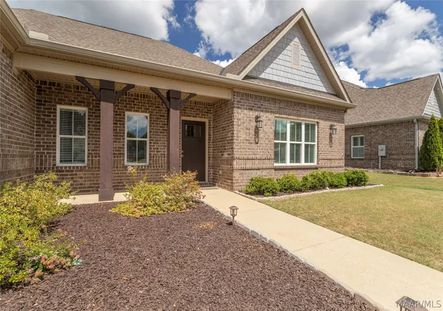 Photo 2 of Sale Pending at 331 Sydney Dr S, Prattville, AL 36066 | MLS# 590157 | Listing updated on 2026-09-22