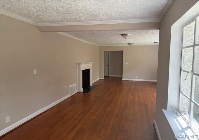 Photo 3 of Single family home for sale at 3227 Gilmer Ave, Montgomery, AL 36105 | MLS# 590262 | Listing updated on 2026-09-10