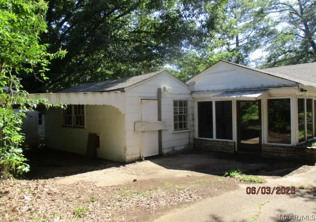 Photo 3 of Single family home for sale at 816 Federal Dr, Montgomery, AL 36107 | MLS# 590228 | Listing updated on 2026-09-06