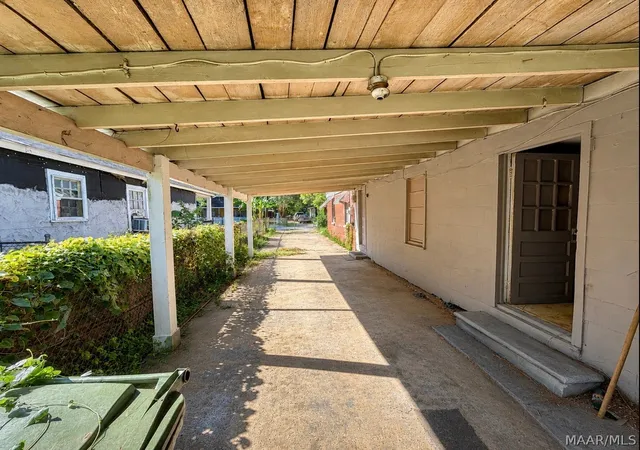 Photo 3 of Single family home for sale at 107 Kiwanis St, Montgomery, AL 36110 | MLS# 590085 | Listing updated on 2026-09-10